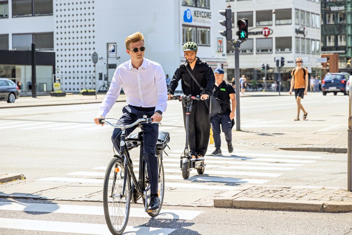 Vélos, trottinettes