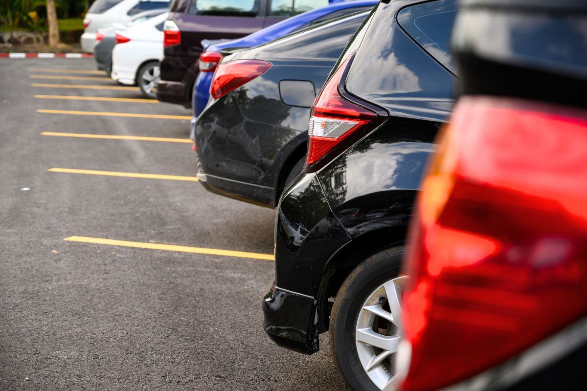 9 automobilistes garés n’importe comment
